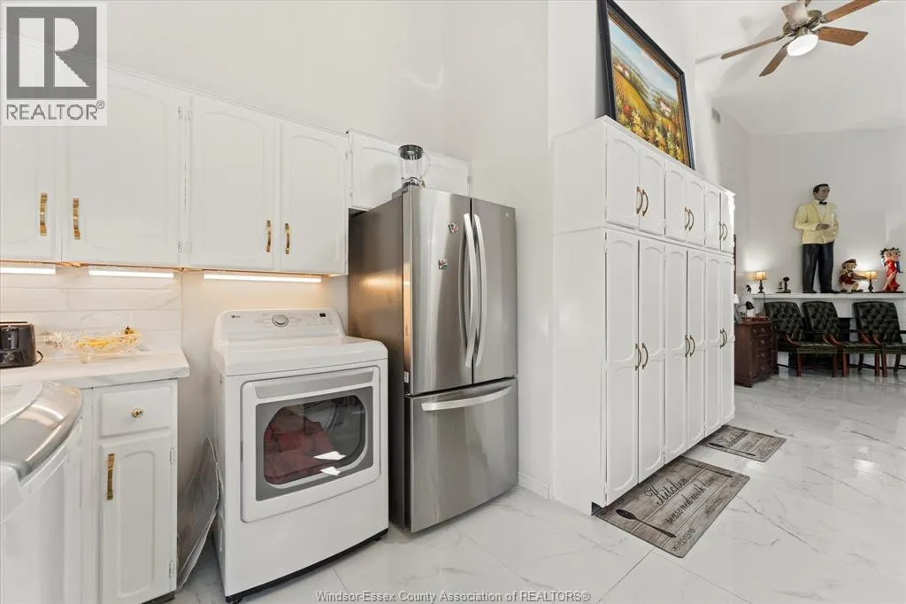 1467 GUILDWOOD CRESCENT