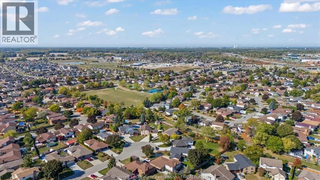 1467 GUILDWOOD CRESCENT