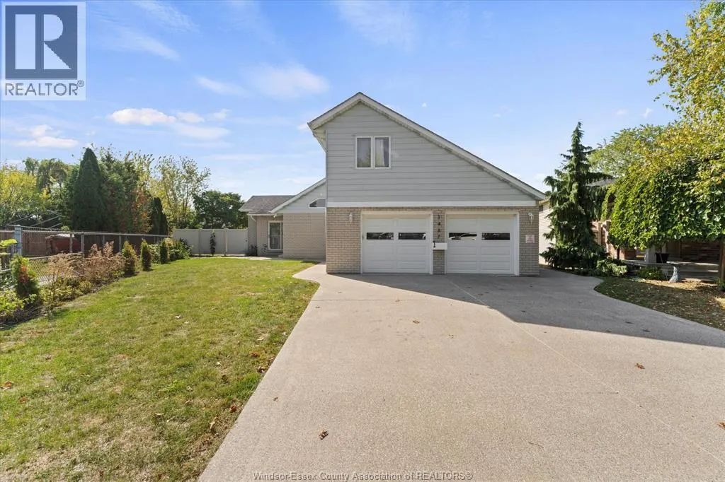 1467 GUILDWOOD CRESCENT
