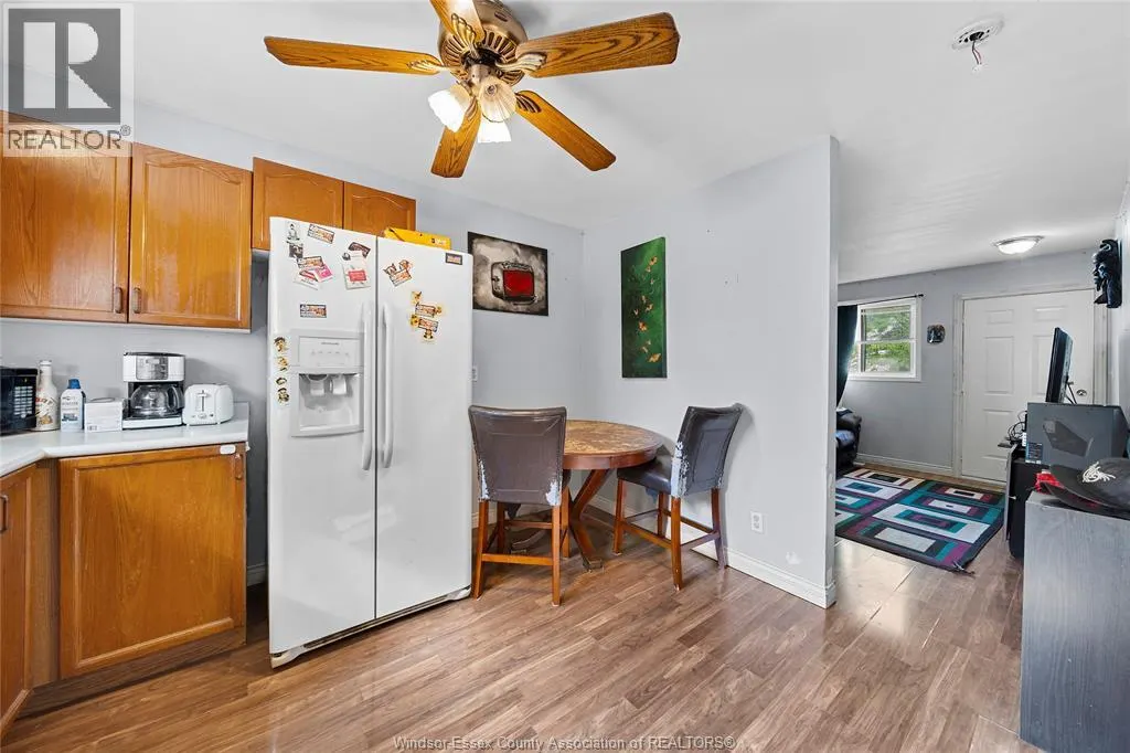 1670 YORK STREET W