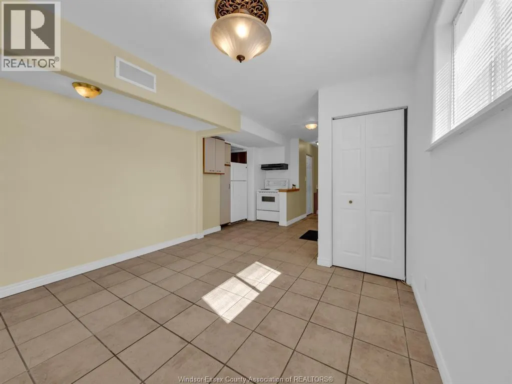 772 Partington Unit# B