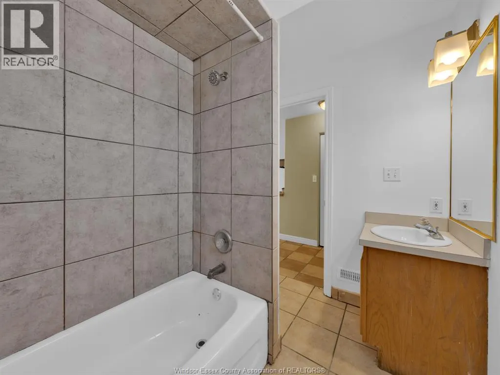 772 Partington Unit# B