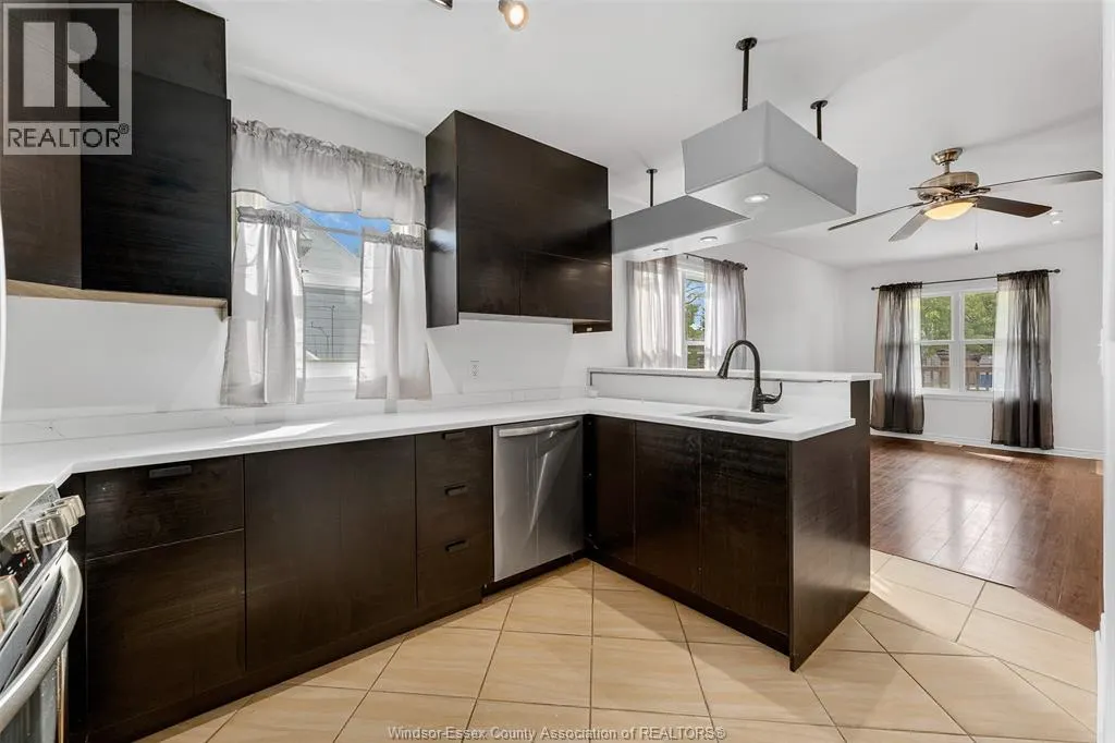 2346 HIGHLAND