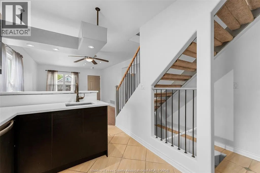 2346 HIGHLAND