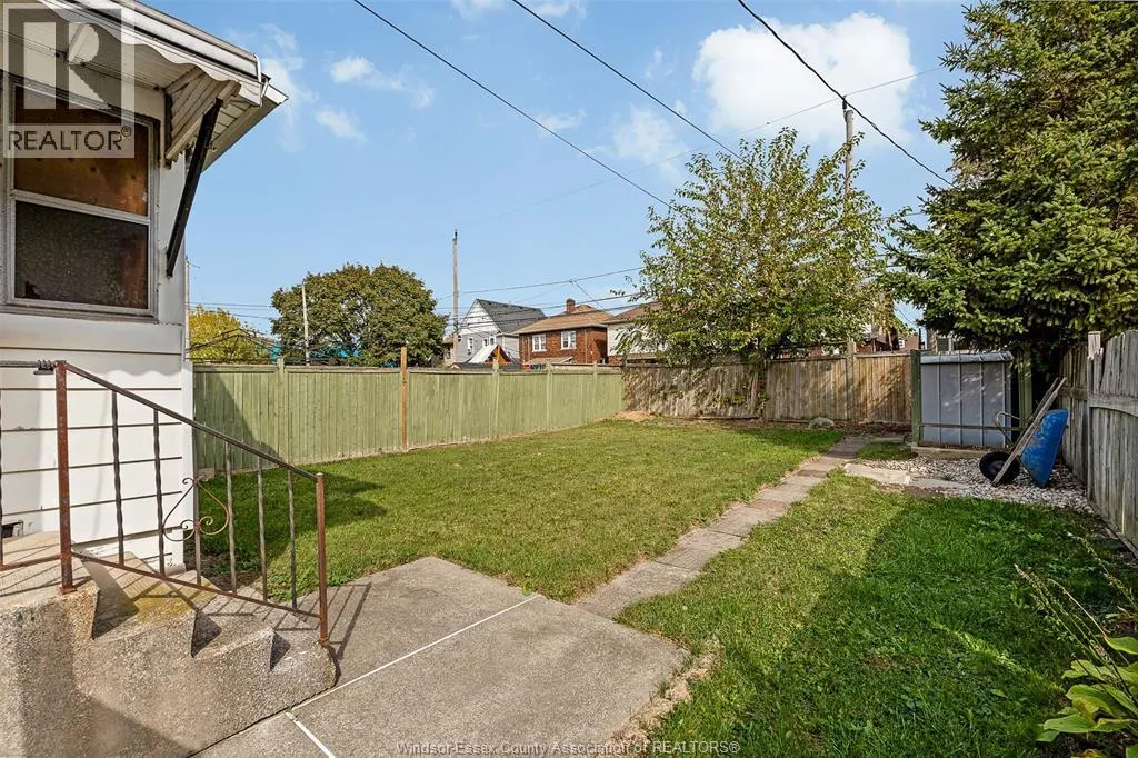 2346 HIGHLAND