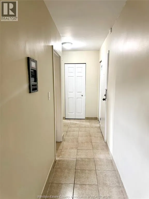 2035 UNIVERSITY AVENUE West Unit# 202
