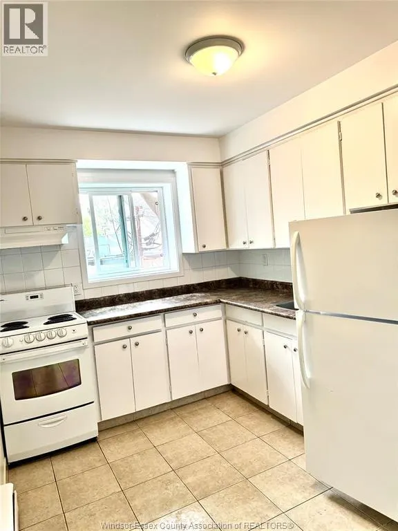 2035 UNIVERSITY AVENUE West Unit# 202