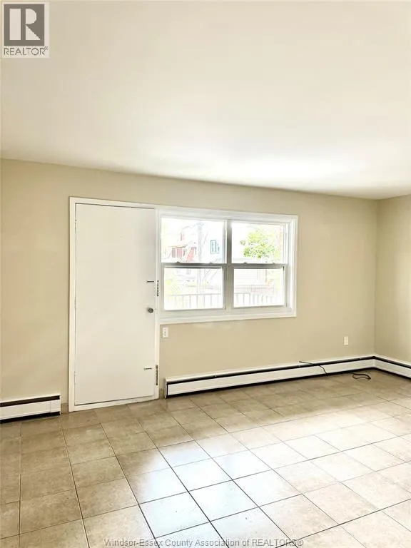 2035 UNIVERSITY AVENUE West Unit# 202