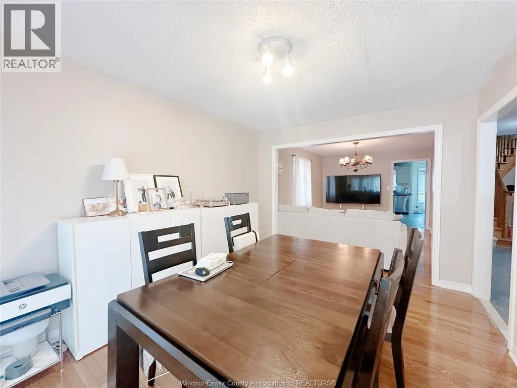 940 GREENPARK