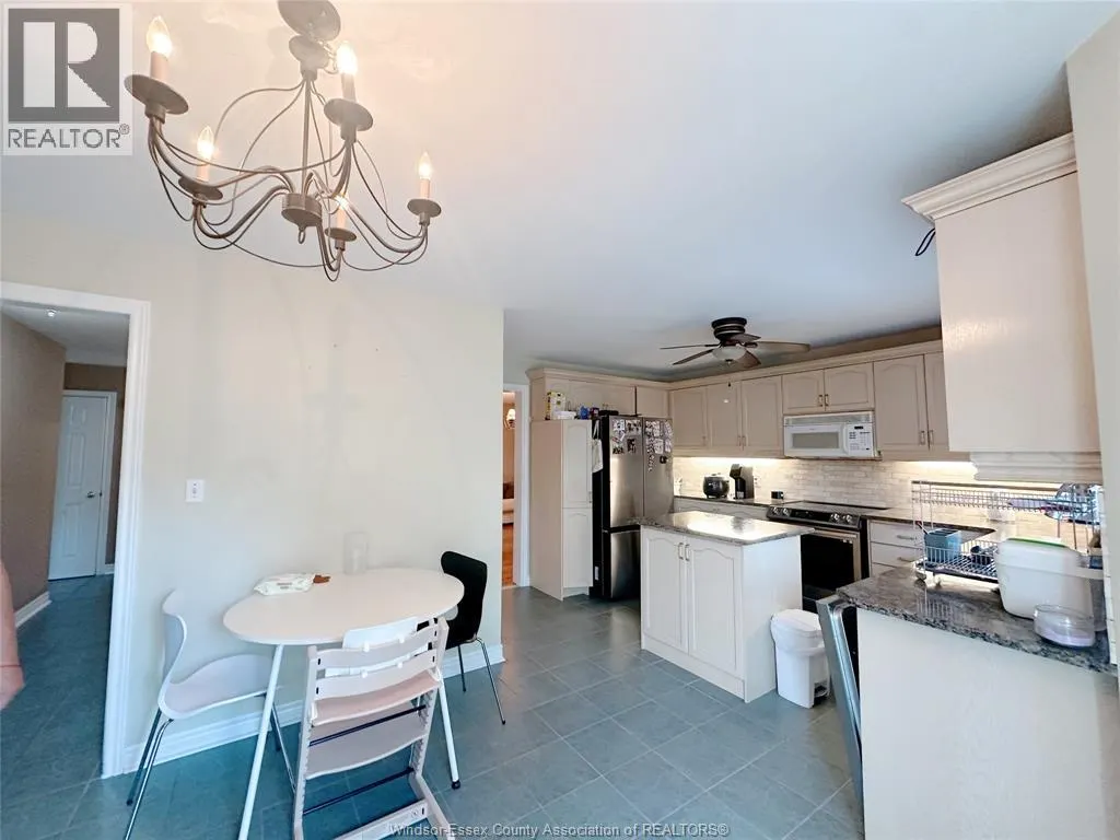 940 GREENPARK