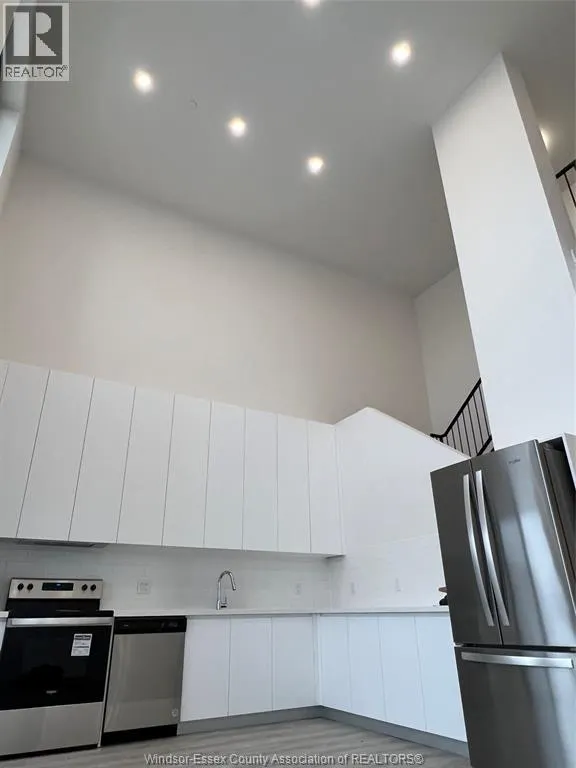 7333 Meo BOULEVARD Unit# 107