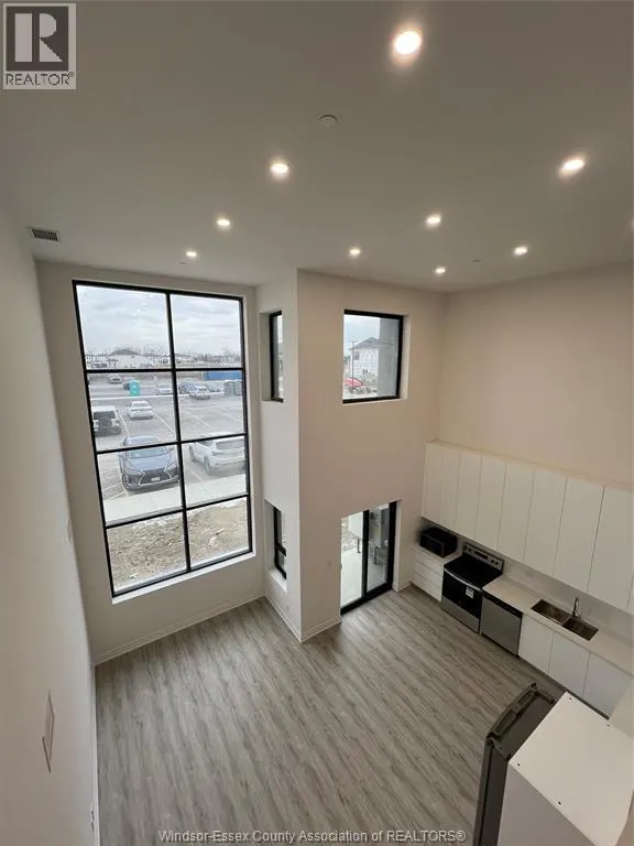 7333 Meo BOULEVARD Unit# 107