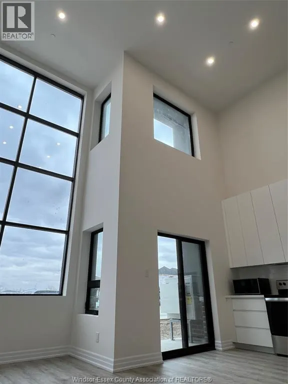 7333 Meo BOULEVARD Unit# 107