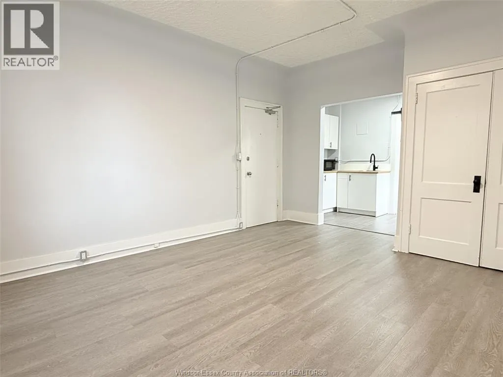 1495 GLADSTONE AVENUE Unit# 202