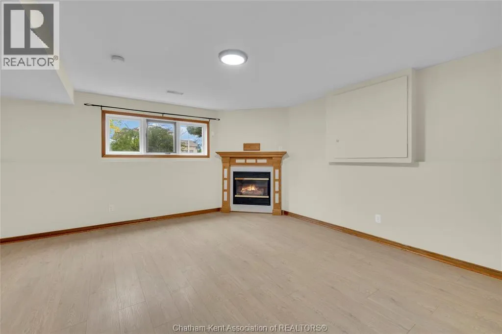 76 Monarch DRIVE