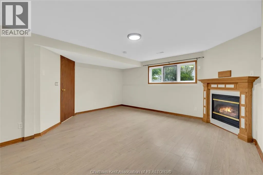76 Monarch DRIVE