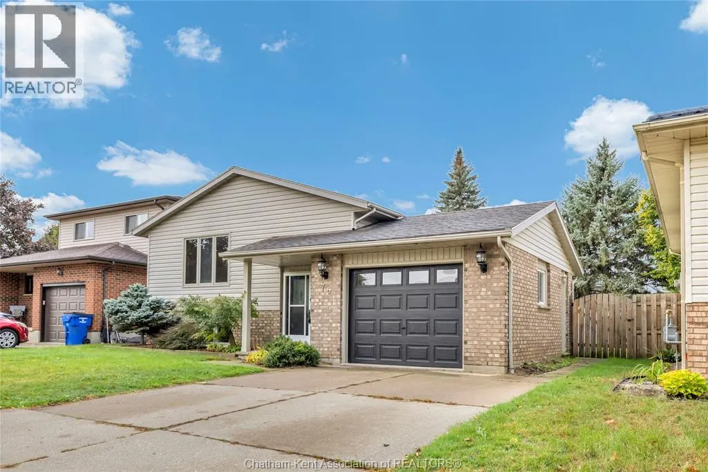 76 Monarch DRIVE