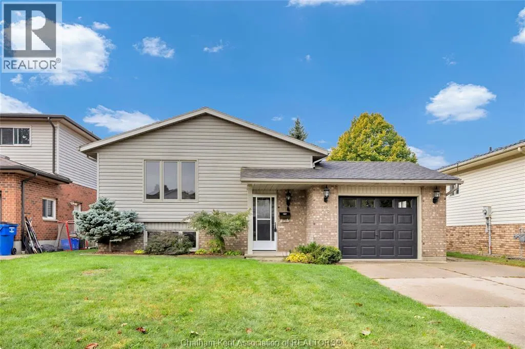 76 Monarch DRIVE