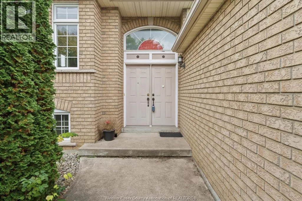2253 RANDOLPH AVENUE