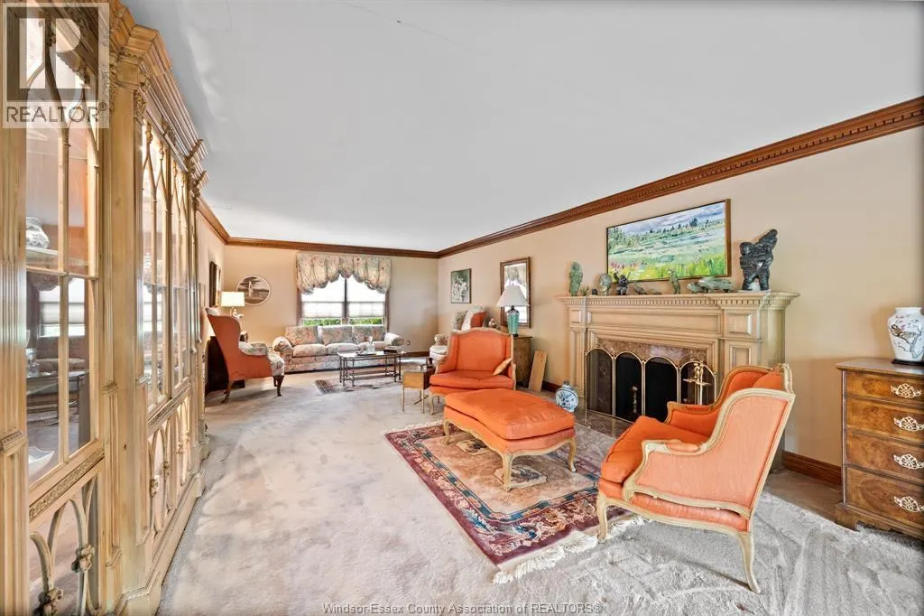 850 NORTH TALBOT