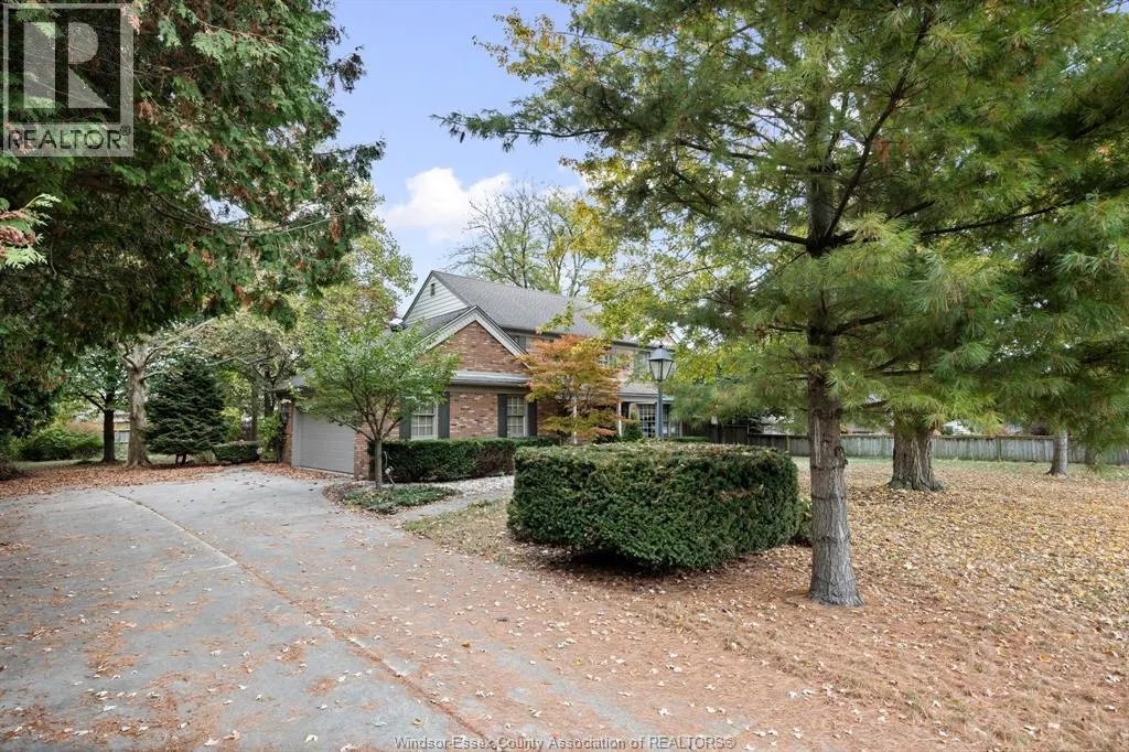 850 NORTH TALBOT