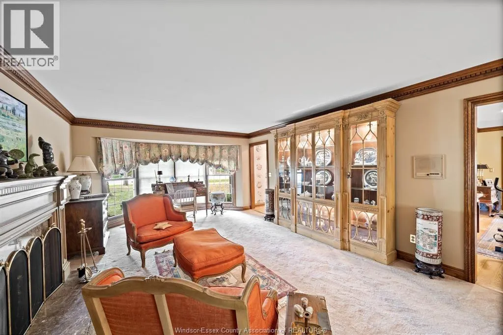 850 NORTH TALBOT
