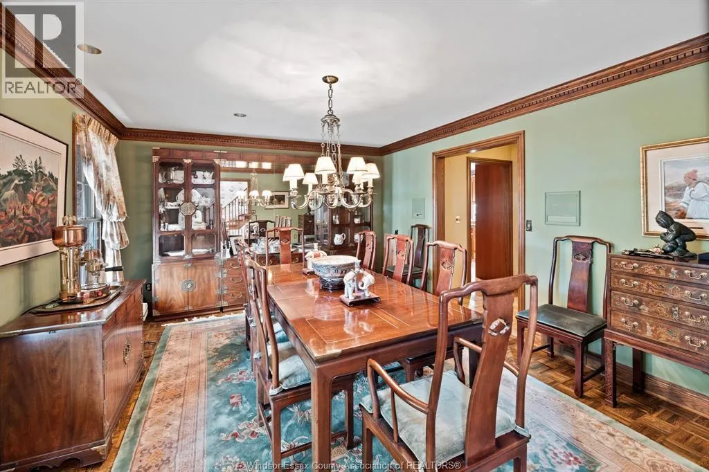 850 NORTH TALBOT