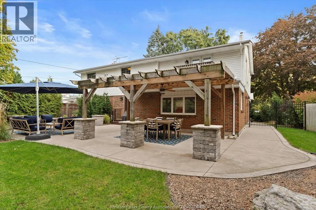 2945 ORION CRESCENT