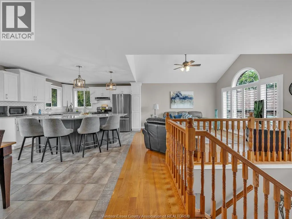 611 ROBERT COURT