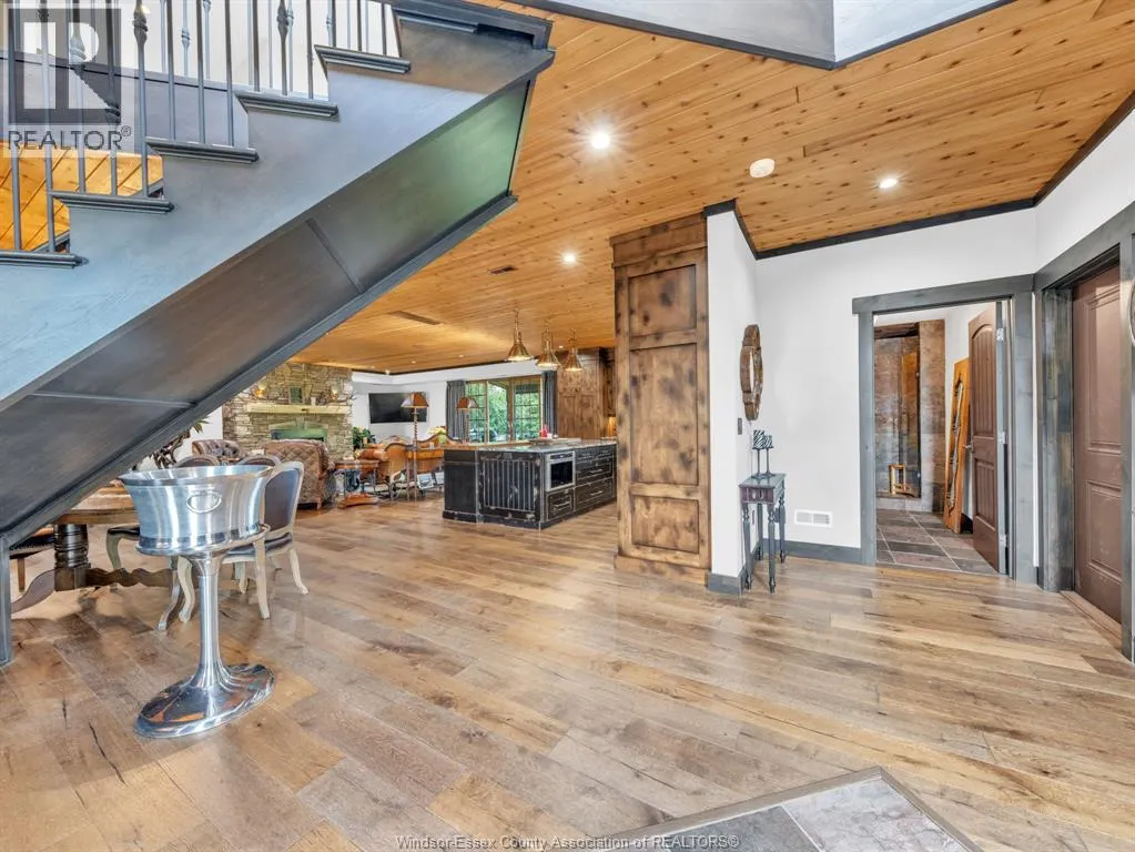 1506 HERITAGE ROAD