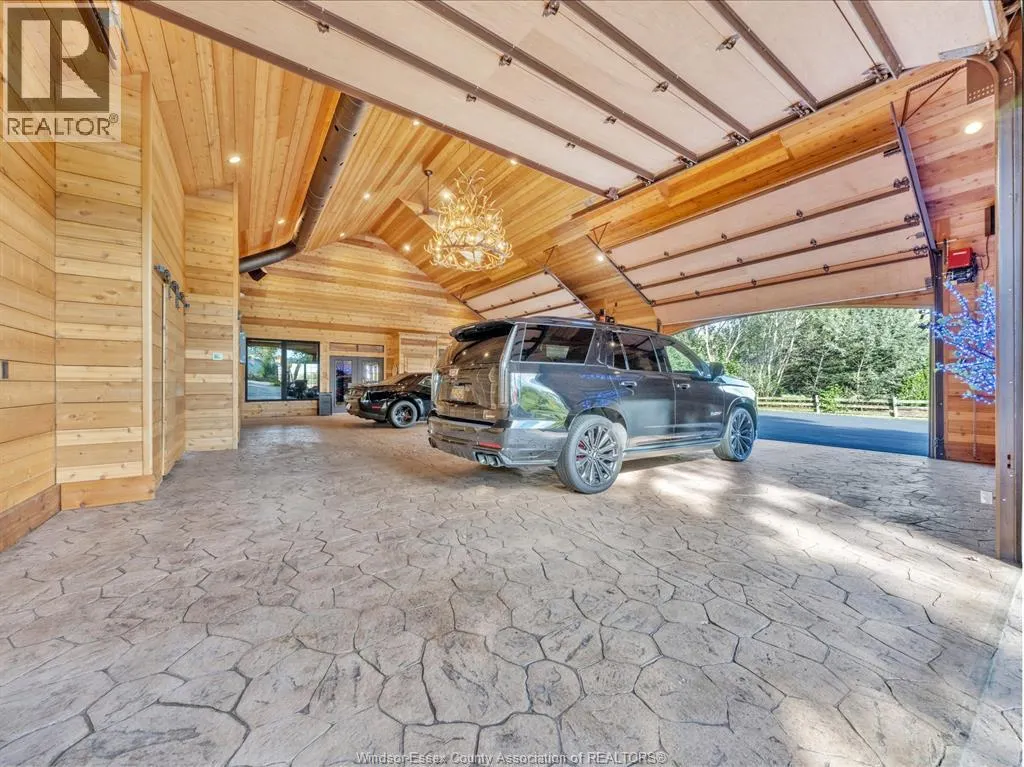 1506 HERITAGE ROAD