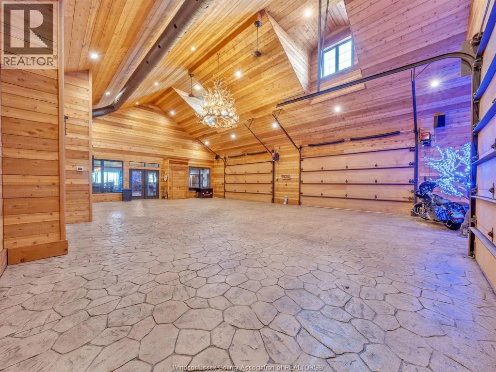 1506 HERITAGE ROAD