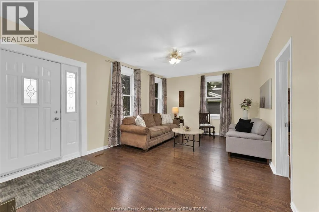 1657 ELGIN
