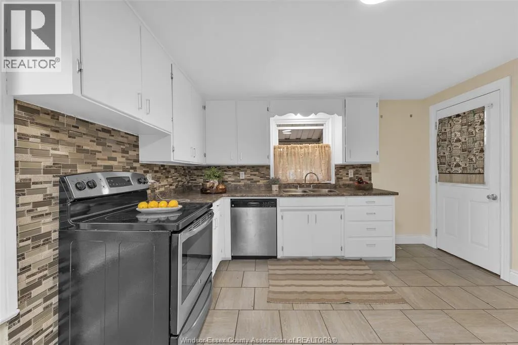 1657 ELGIN