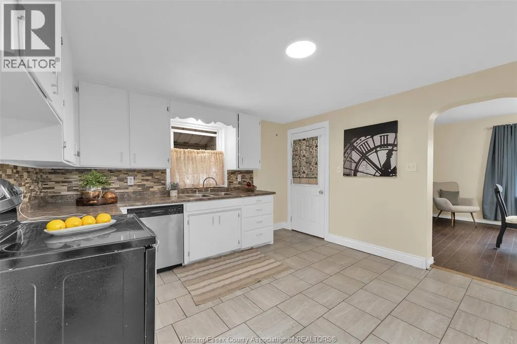 1657 ELGIN