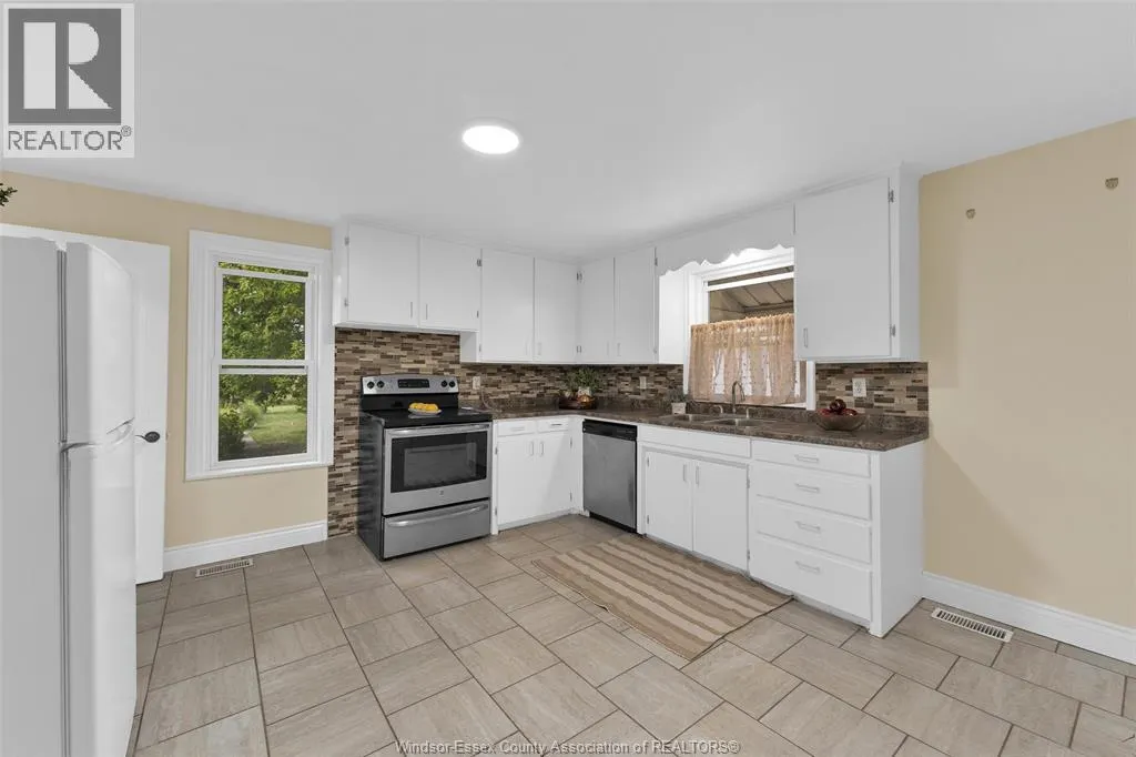 1657 ELGIN