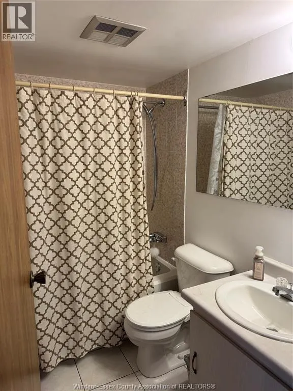 150 PARK West Unit# 816