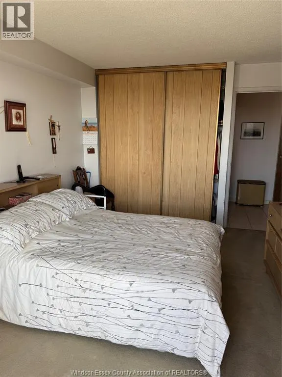 150 PARK West Unit# 816