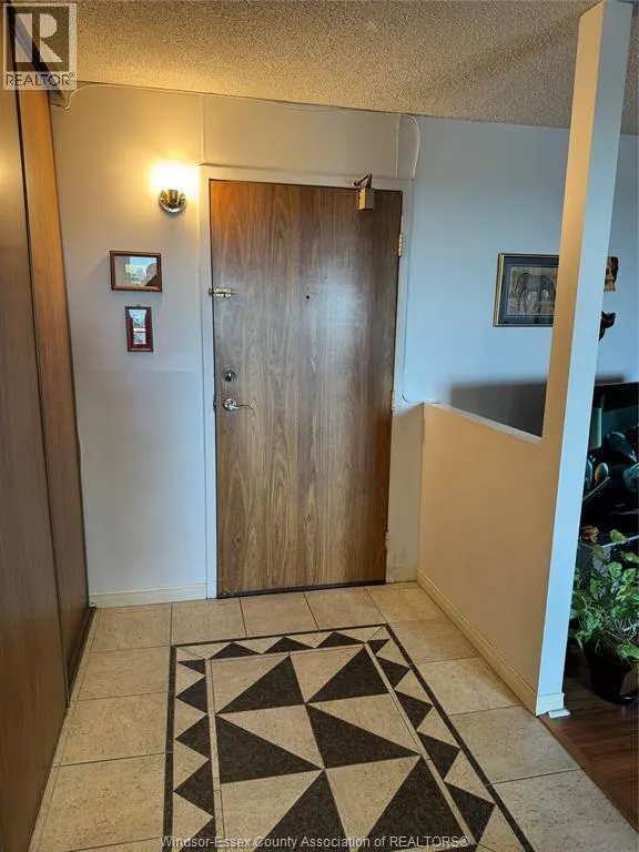 150 PARK West Unit# 816