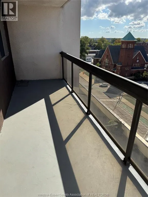 150 PARK West Unit# 816