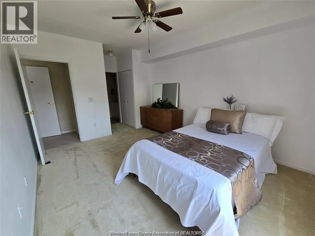 3795 SOUTHWINDS ROAD Unit# 205