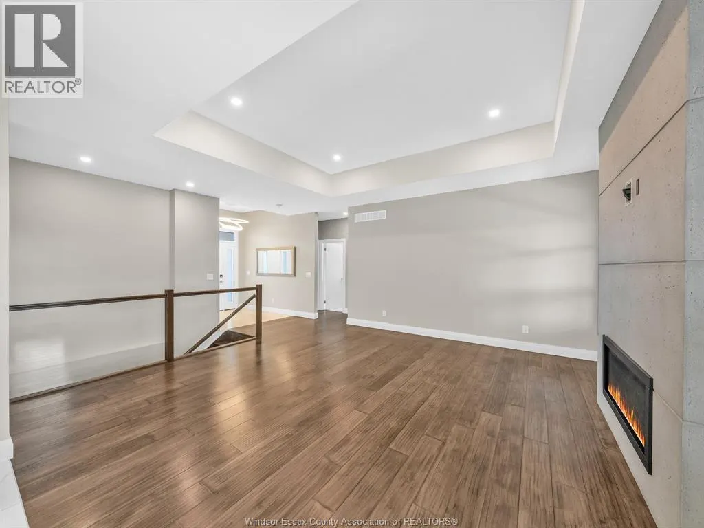 85 OLIVE DRIVE