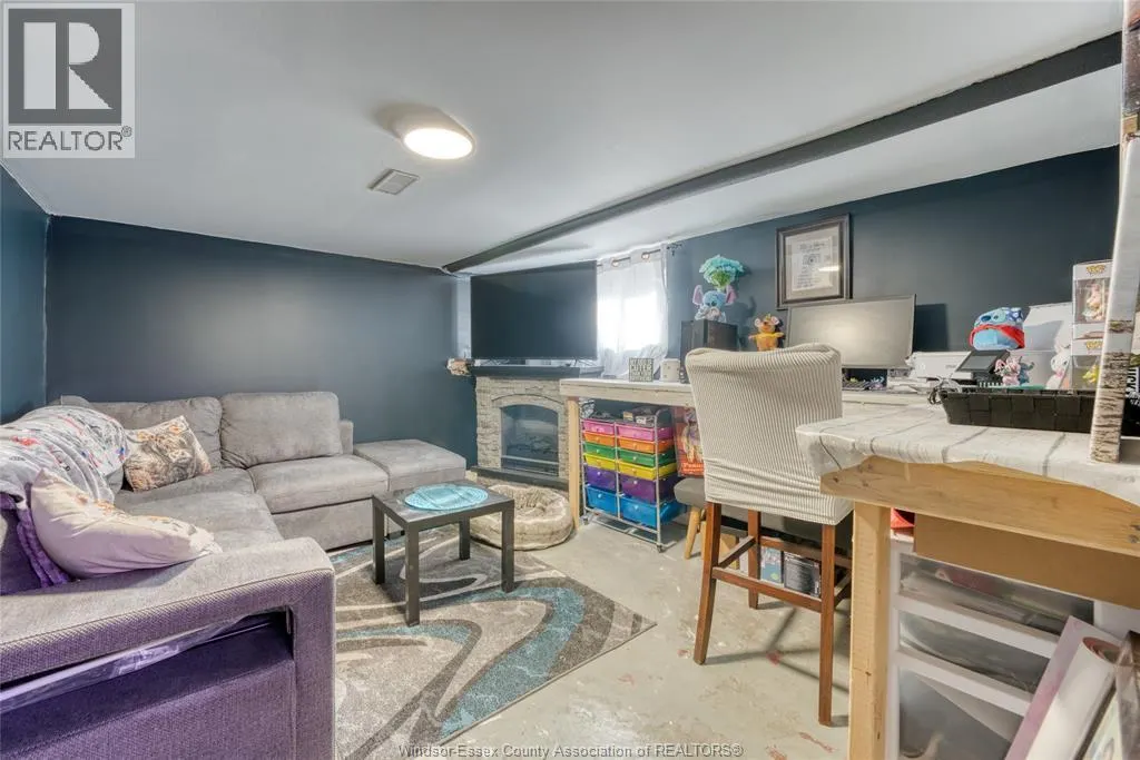 1569 WESTMINSTER