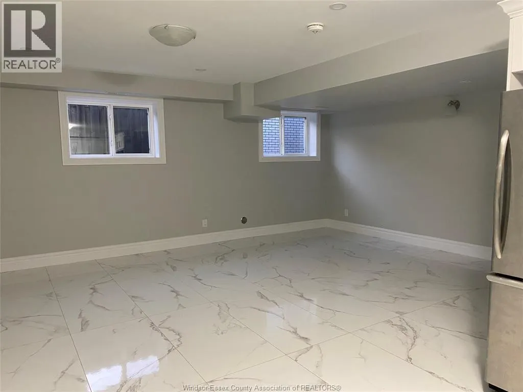 3515 DOUGALL