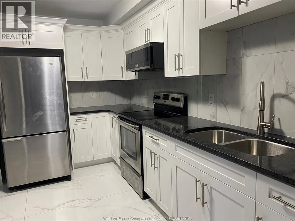 3515 DOUGALL