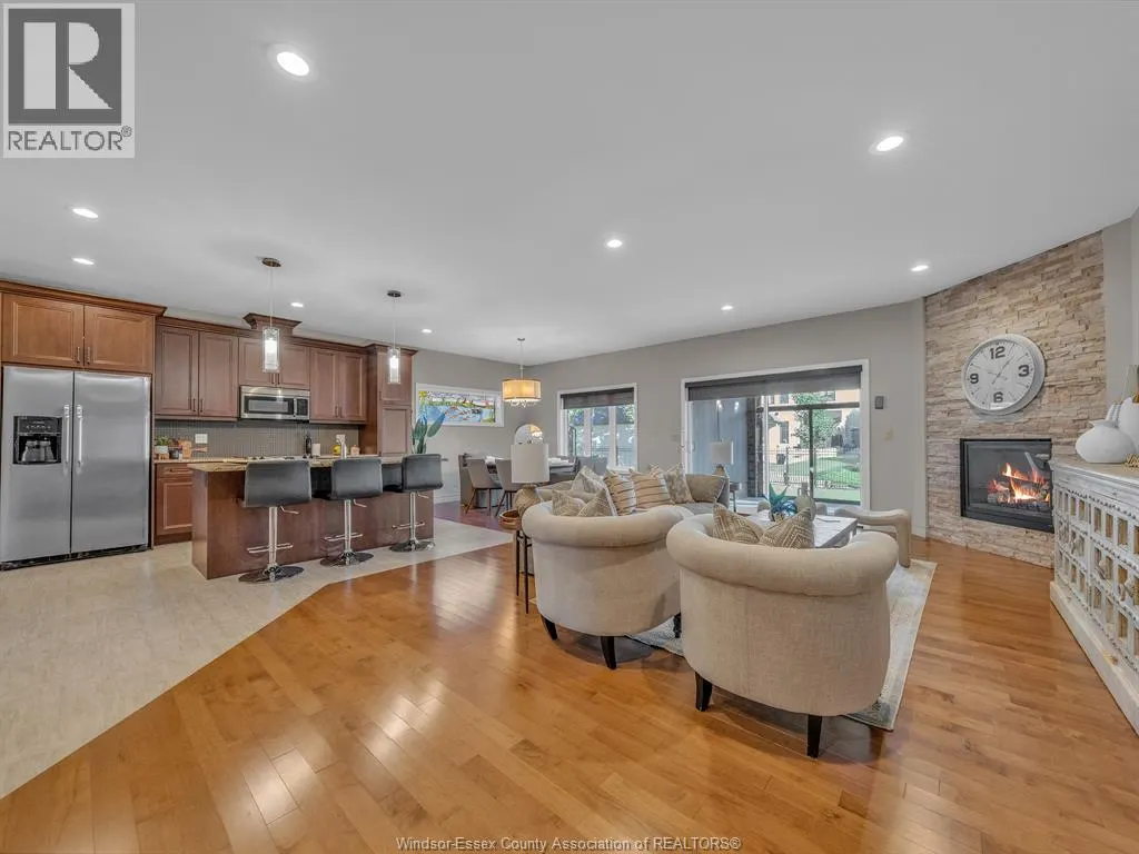 4049 ST. FRANCIS