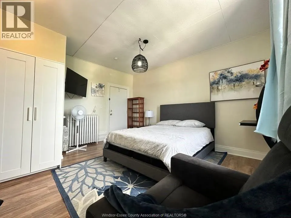 400 Chilver ROAD Unit# 305