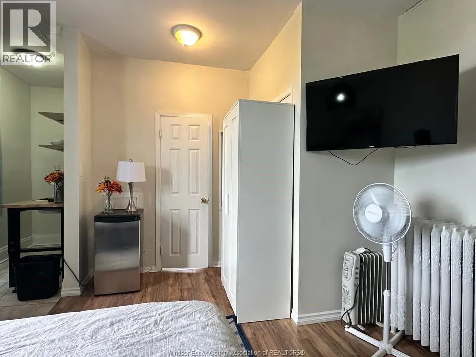 400 Chilver ROAD Unit# 305