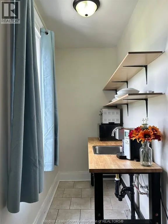 400 Chilver ROAD Unit# 305