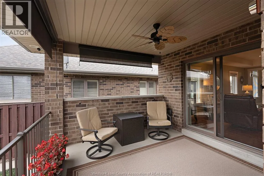 212 WOODYCREST